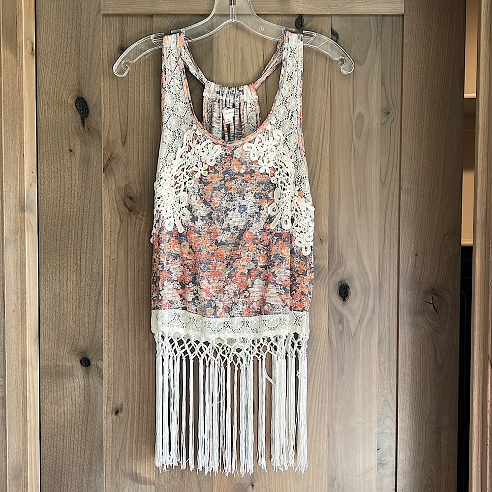 Women’s Sm tank top